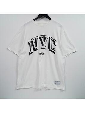 Pull&Bear NYC Graphic T-Shirt White Size XL Streetwear Casual Tee